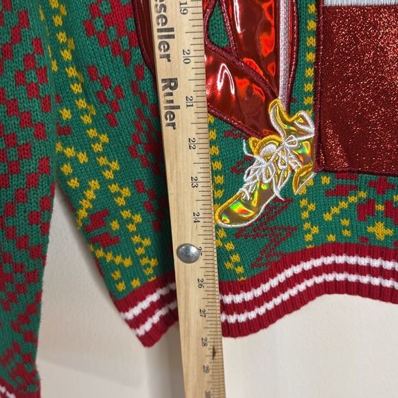 Blizzard bay festive Christmas Sweater with Santa Design with pouch medium - Picture 9 of 9